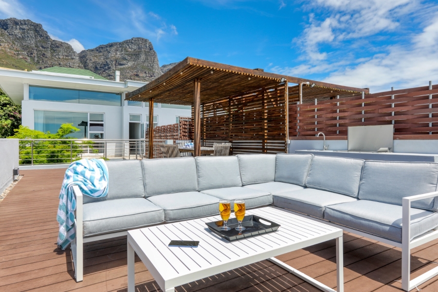 To Let 6 Bedroom Property for Rent in Camps Bay Western Cape